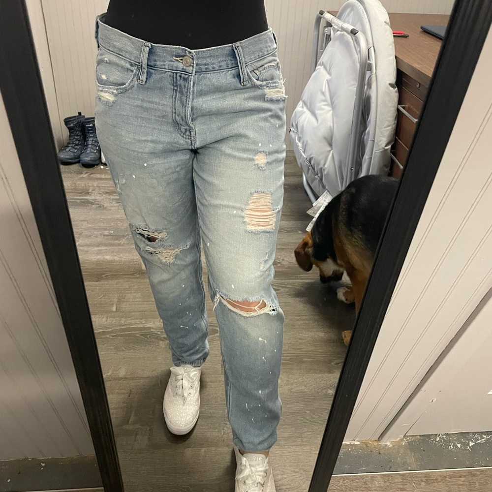 Abercrombie Vintage Low rise boyfriend straight jeans
